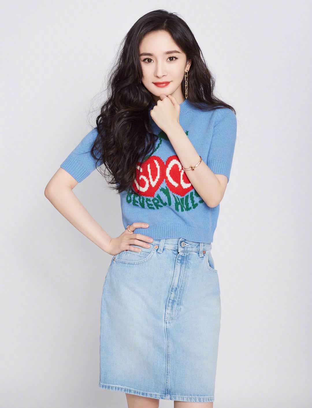 杨幂的六种叠法,学习杨幂示范经典搭配