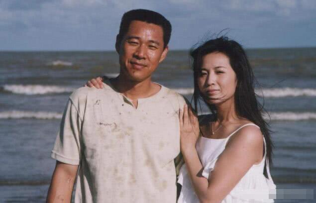 张博宇父亲张丰毅母亲吕丽萍,吕丽萍的爸爸是吕齐吗