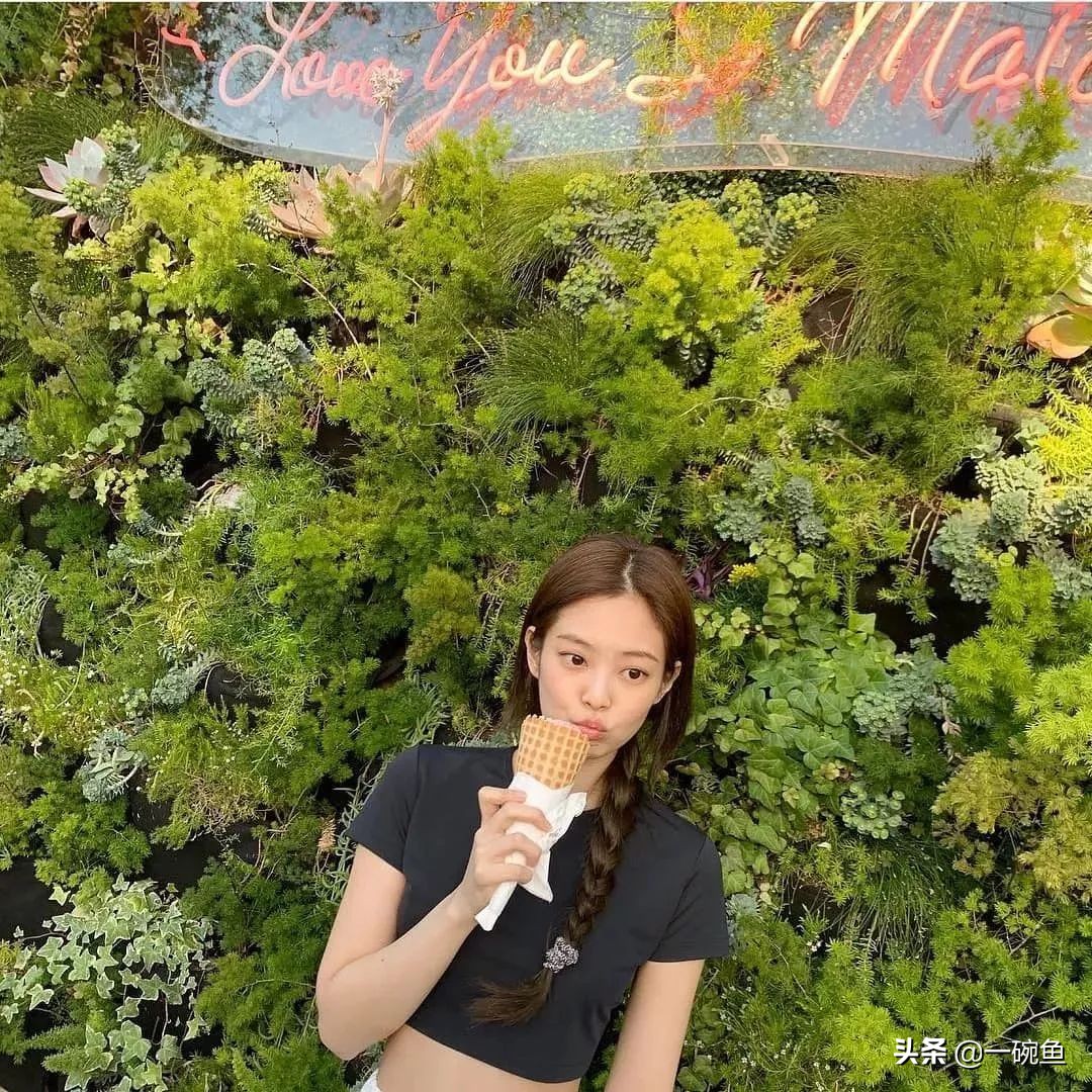 不想头发被吹乱,不想头发那么蓬松怎么办