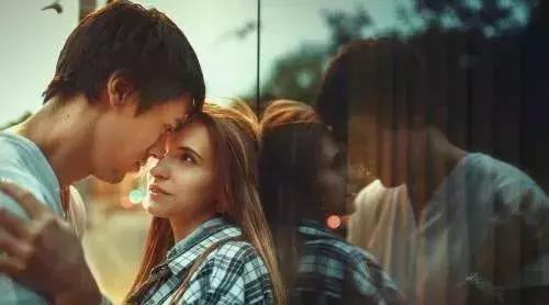 经期前后想吃甜食,经期后想谈恋爱