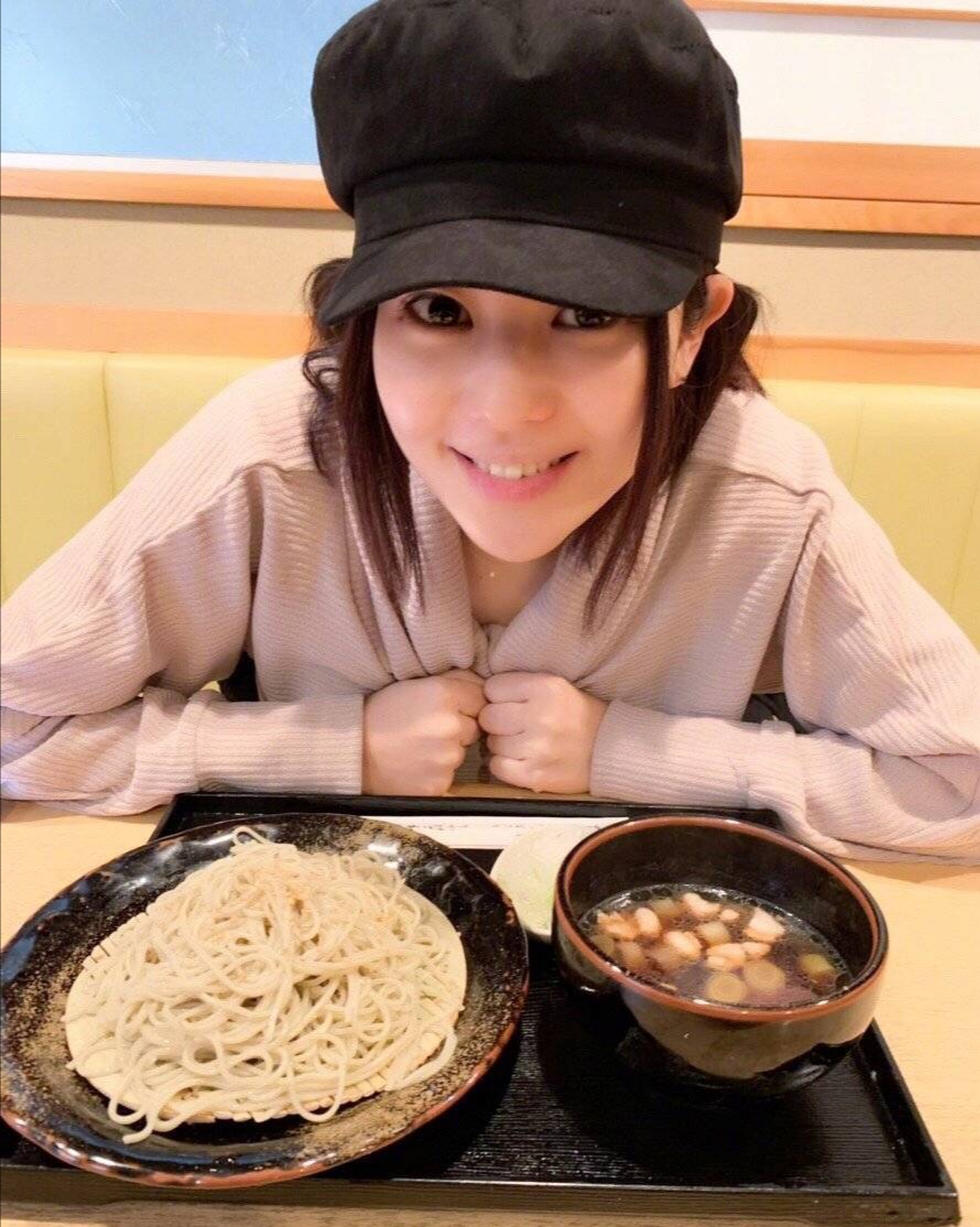 苍井空生产8个月后，1000多条评论，暴露了女人这辈子的艰辛