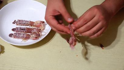 皮皮虾脱壳小妙招,皮皮虾如何脱壳