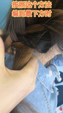 杨幂半扎鱼骨辫,杨幂的新发型双马尾鱼骨辫