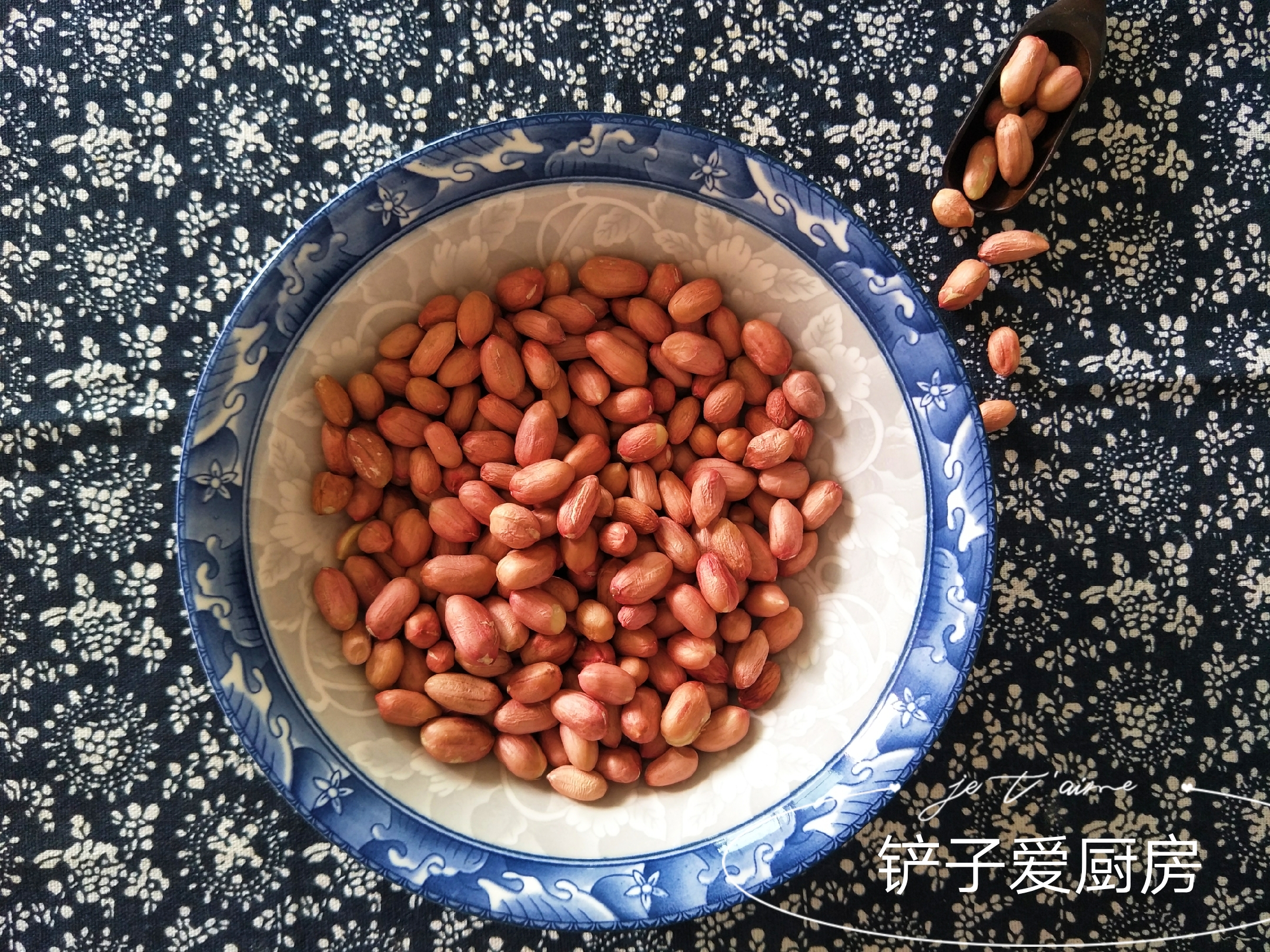 油炸花生米凉了怎么做好吃,油炸花生米做嫩了怎么办