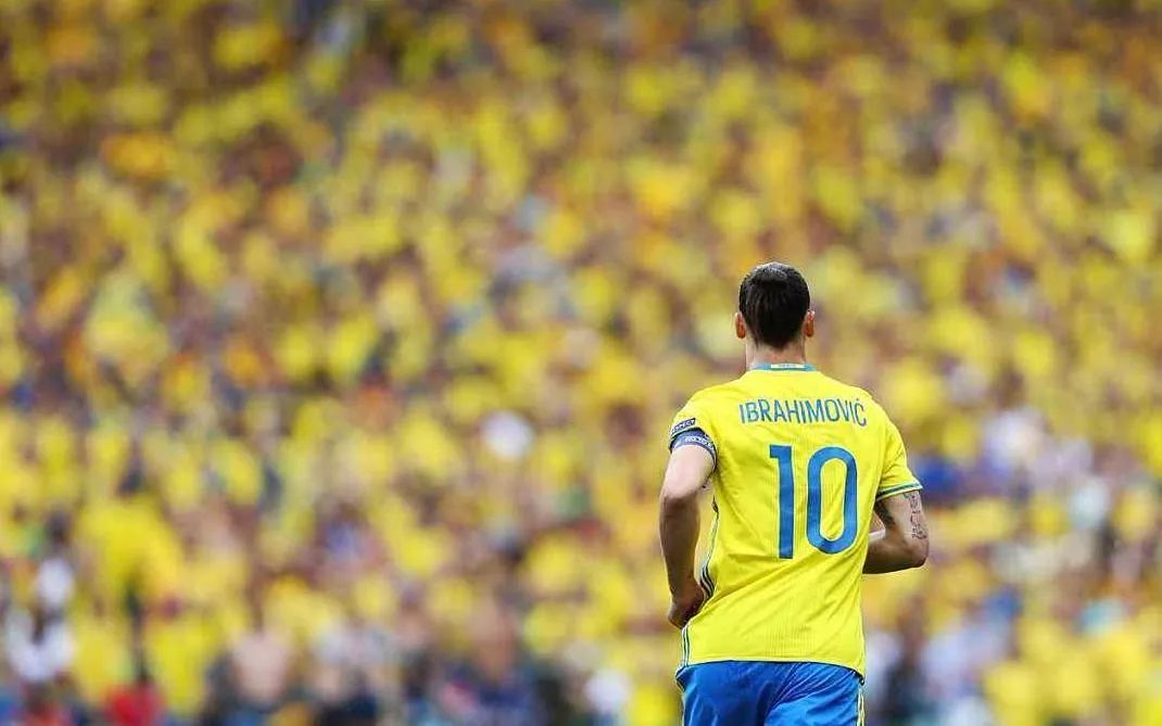 那些属于足球的夏天,足球场的夏天