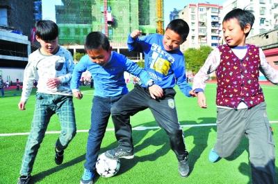 从“牢笼”到“球长”：让每一个足球都能回家