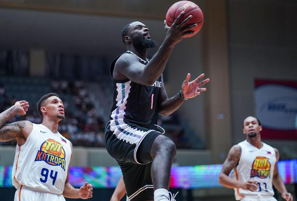 cba詹姆斯狂砍63分,辽宁男篮曾经的外援詹姆斯