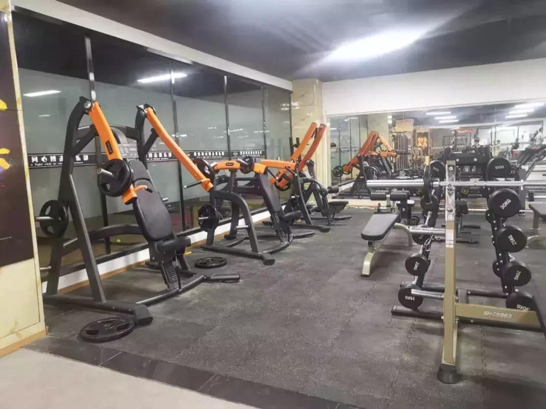 王万本问心搏击,安康王万本问心搏击