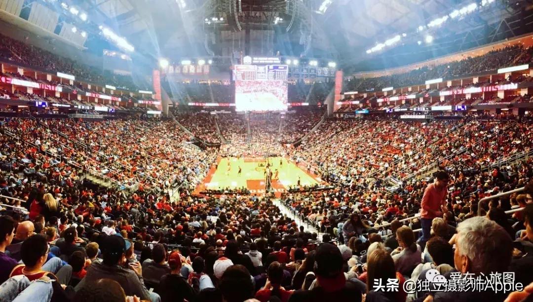 喂鳄鱼、看篮球比赛和太空中心的好玩休斯顿