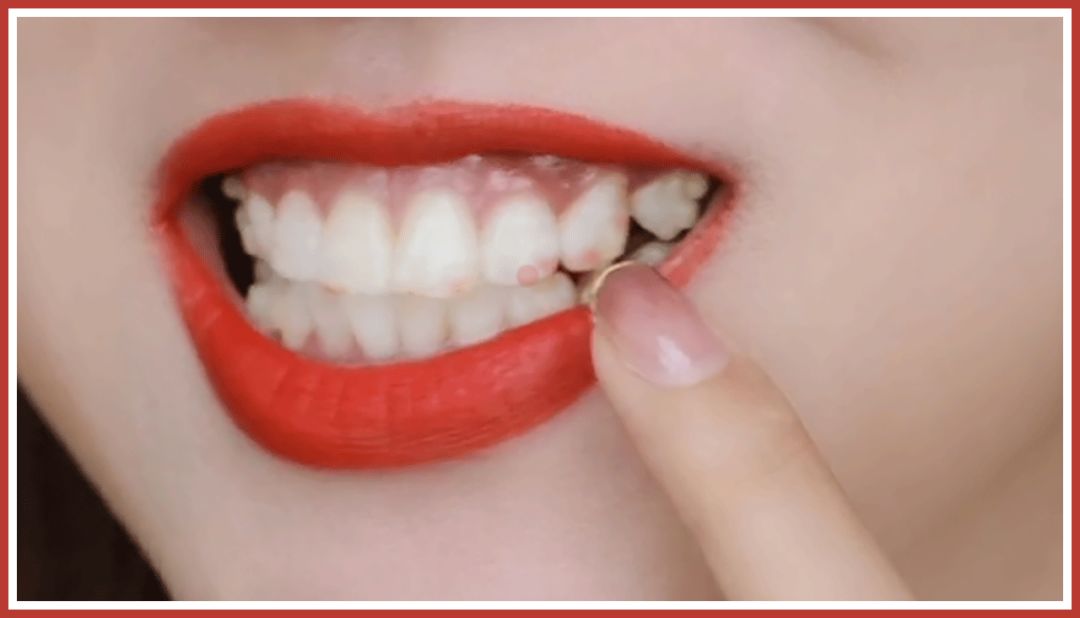 有没有吃饭喝水不掉色的口红,口红接吻不掉色