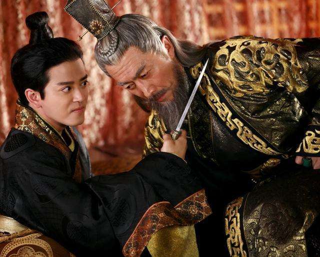 汉代帝王为什么要穿金缕玉衣下葬,古代下葬为什么要陪葬品