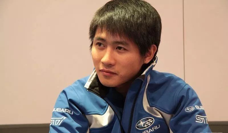 韩寒逆袭夺冠,韩寒怎样成功的