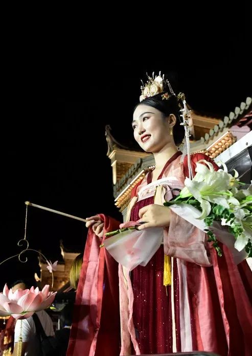 万载古城七夕直播,《七夕之夜》