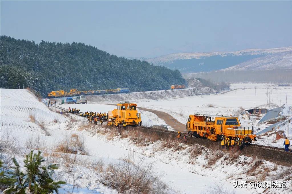 这列工务大修人专属“房车”，花钱也买不到……