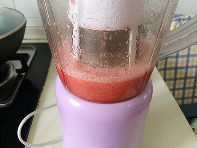 芒果西瓜双色果汁的做法