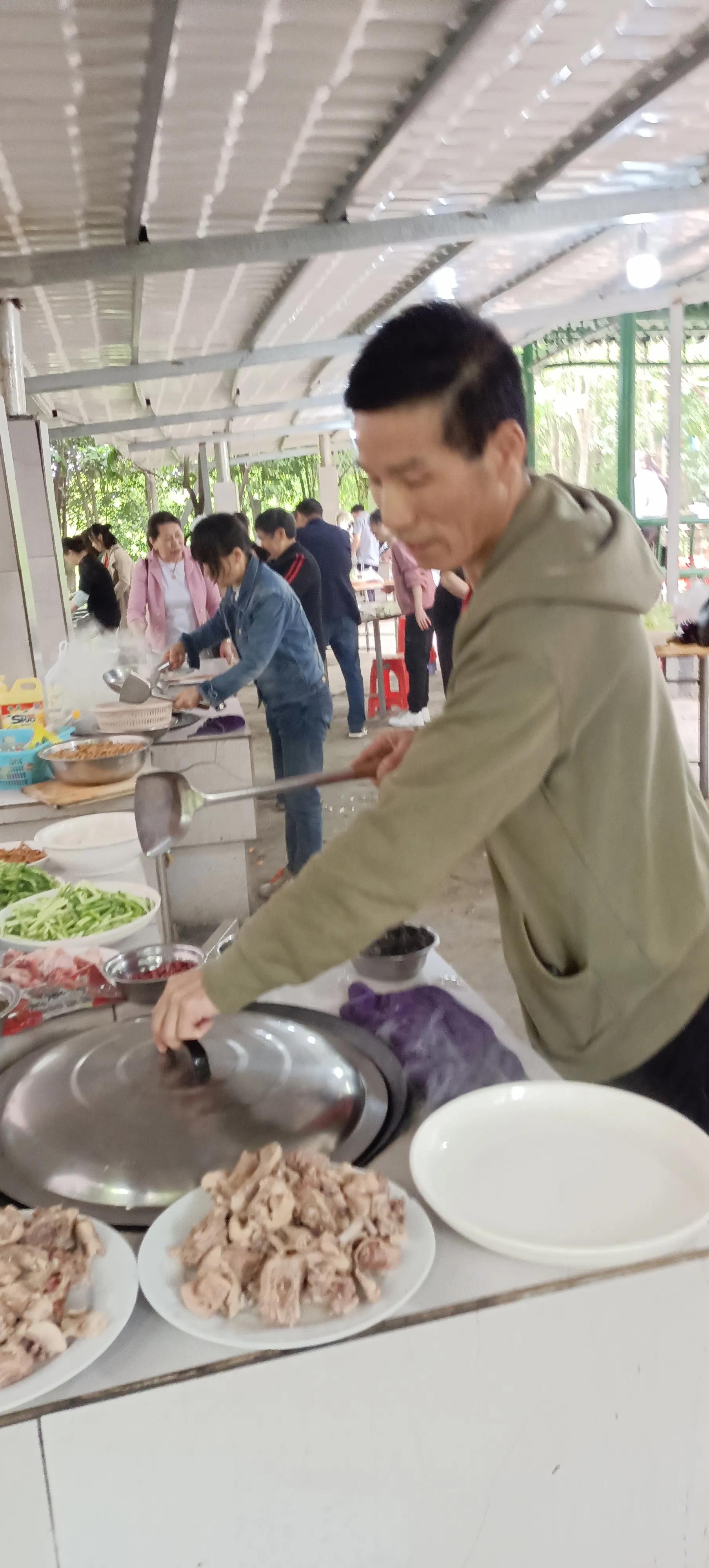 加强团队协作增强团队凝聚力,增强员工凝聚力团队协作的活动