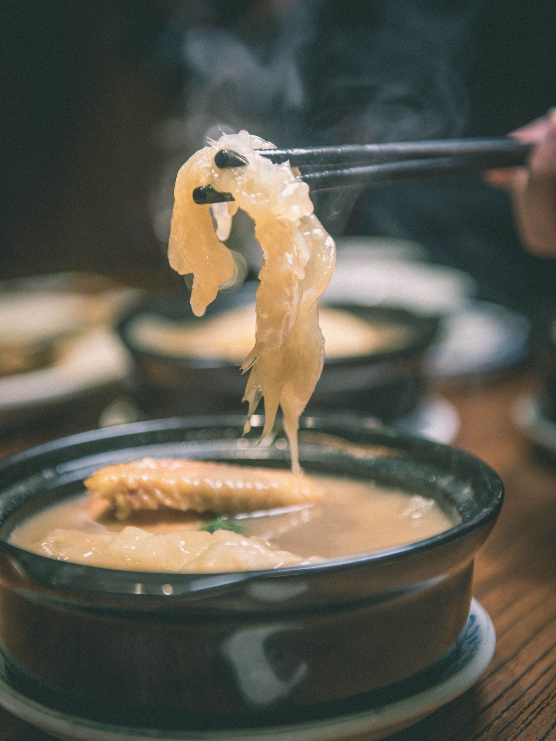 这个男人从街边推车仔做到媲美港澳鱼翅名店,到底有什么秘诀?