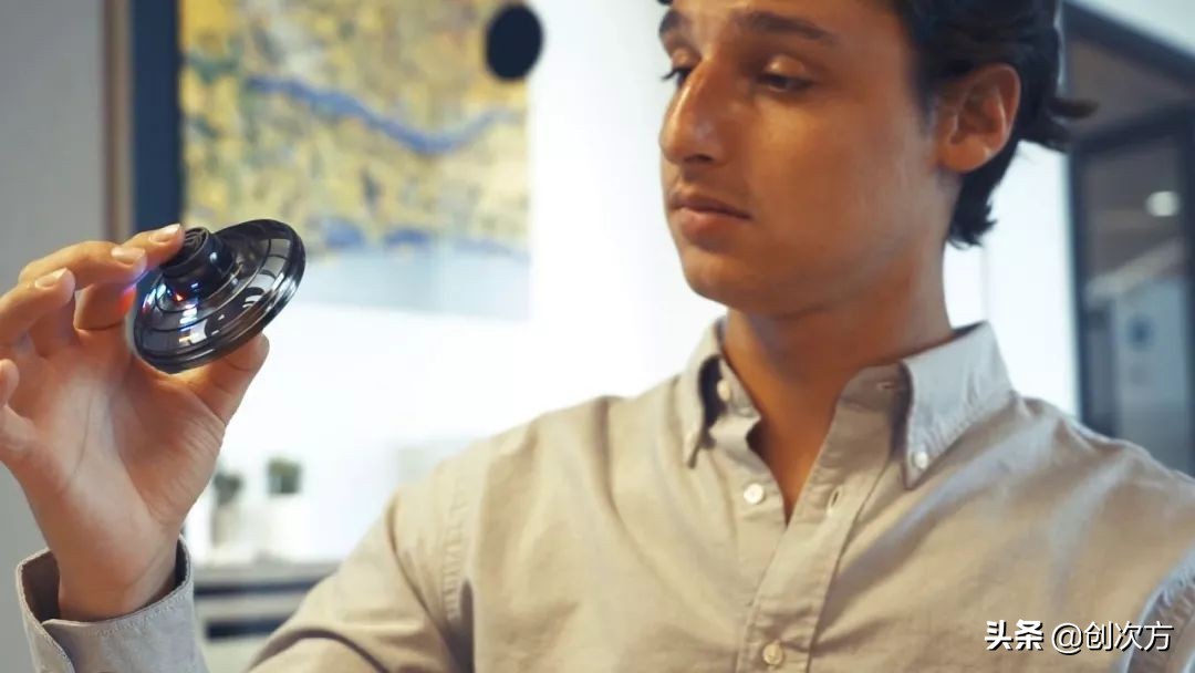 指尖陀螺可以回旋吗,指尖旋转飞镖陀螺