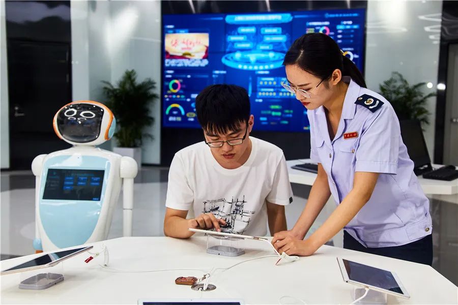 “四史”学习教育|“一个支部一个故事”——你的样子