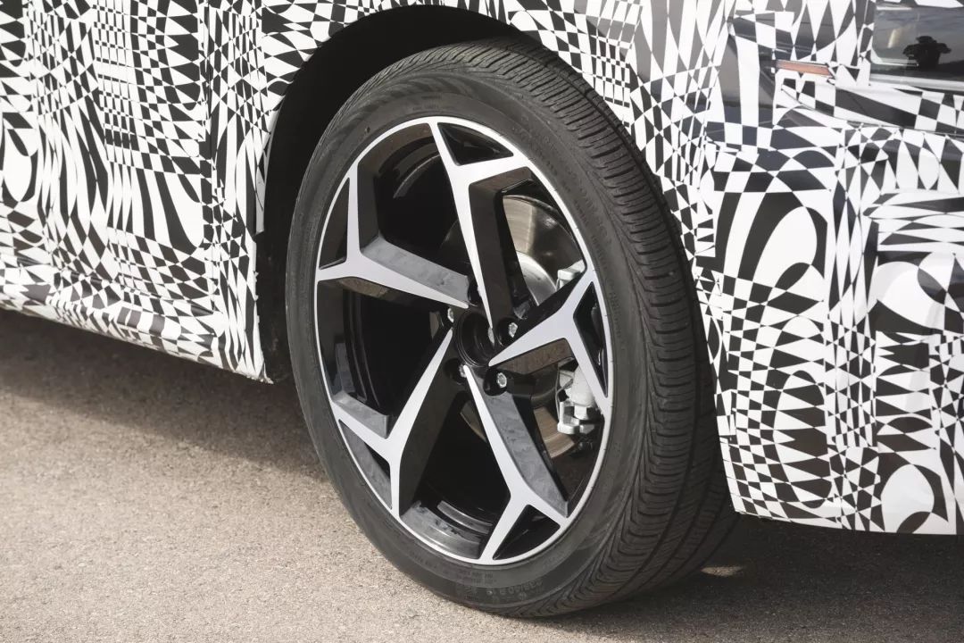 扒经｜揭秘汽车“51区”大众如何“*躏蹂**”自我