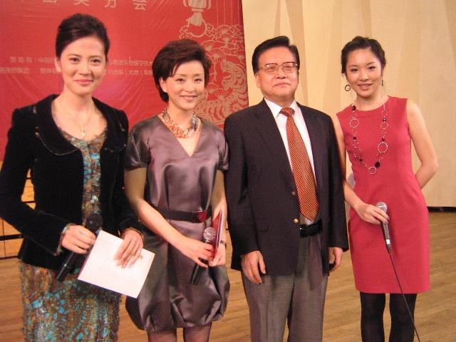 她本是央视第一美女,保送上浙大,却因遇人不淑锒铛入狱