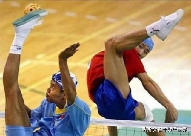 杩欏紶鐓х墖鎵垮寘浜嗕竴澶╃殑绗戠偣,杩愬姩鍦轰笂绮惧僵鐨勪竴鐬棿鎶撴媿