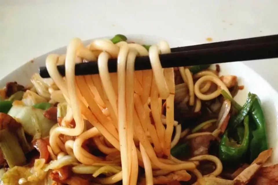 东北纯土豆粉条家常菜,干土豆粉条怎么泡