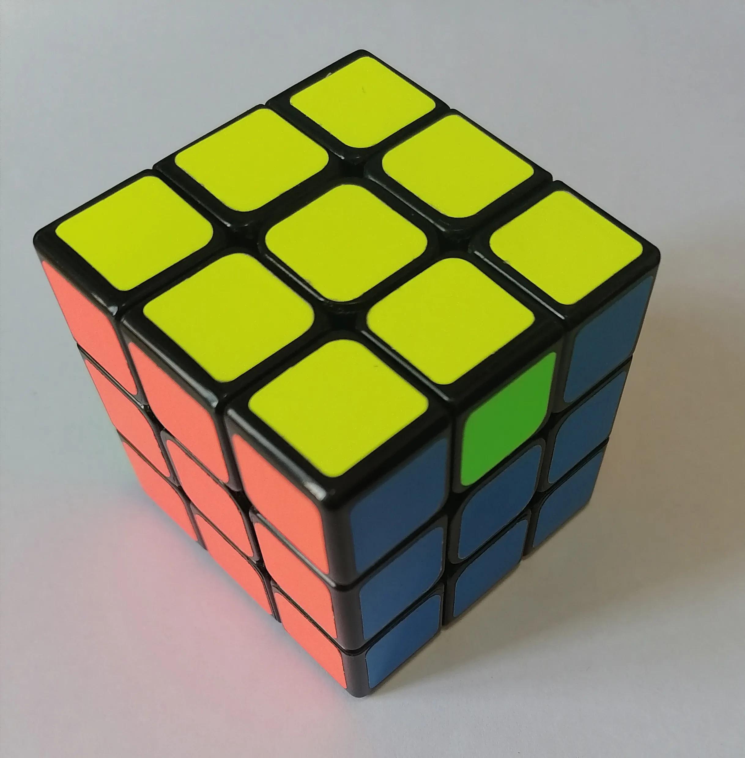 三阶魔方第一层复原最详细步骤,立方体魔方还原方法最简单