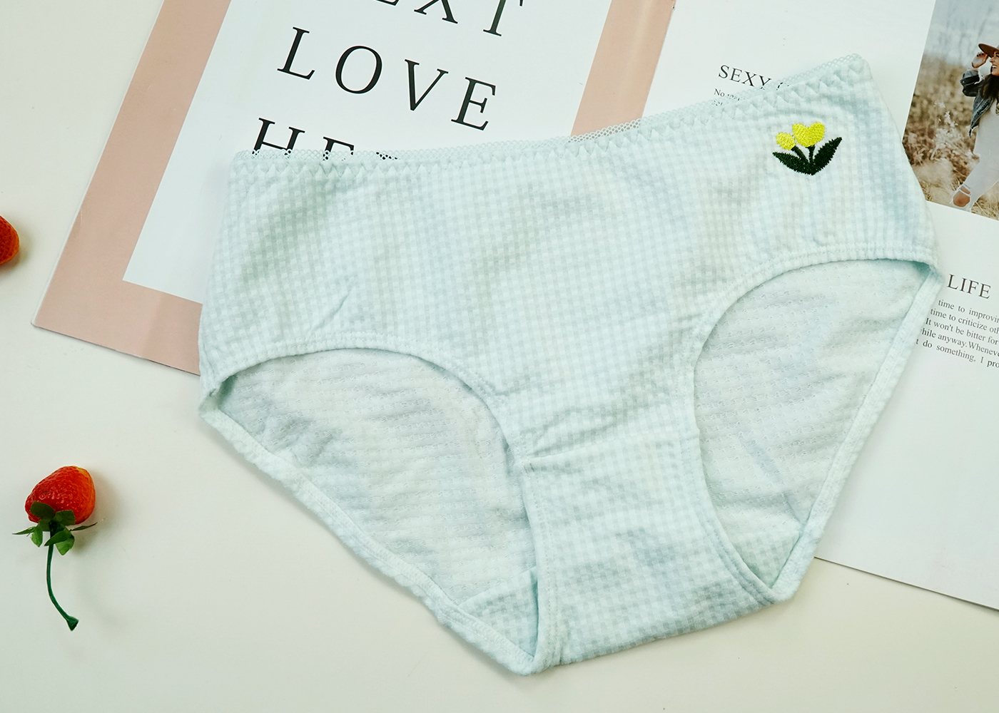 骞充环瀹芥澗涓嶈创鑵垮井鍠囩墰浠旇¥,骞充环濂界┛鐨勫啲瀛g墰浠旇¥