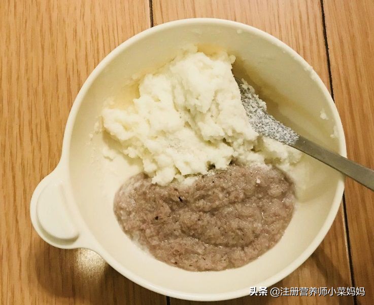 宝宝营养性贫血吃什么好,宝宝贫血服用铁剂没效果