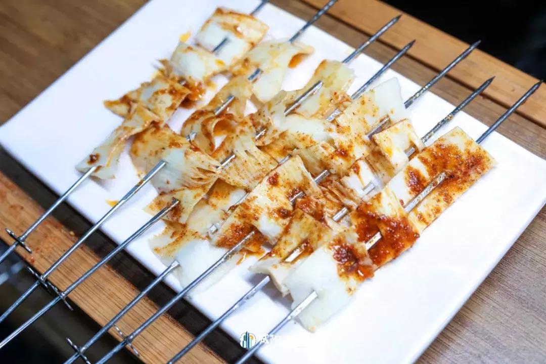 49.9元涮烤自助,他来了免费完整版视频