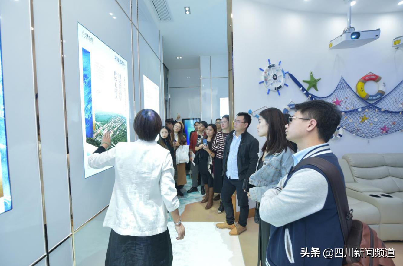 浪漫三亚，鲸情成都——清凤集团中国旅居体验馆圆满绽放