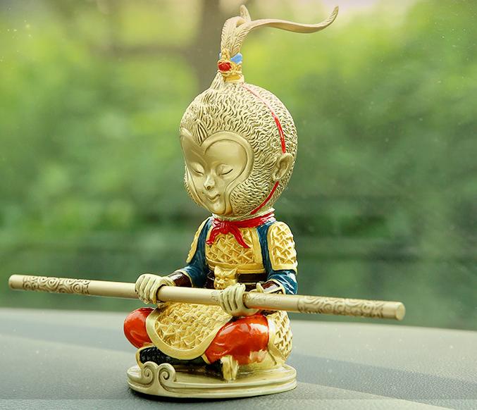 买了车不知道车内摆件装什么好?及时了解为出门保驾护航