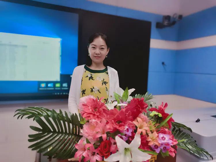 甘州区西街小学班主任沙龙纪实