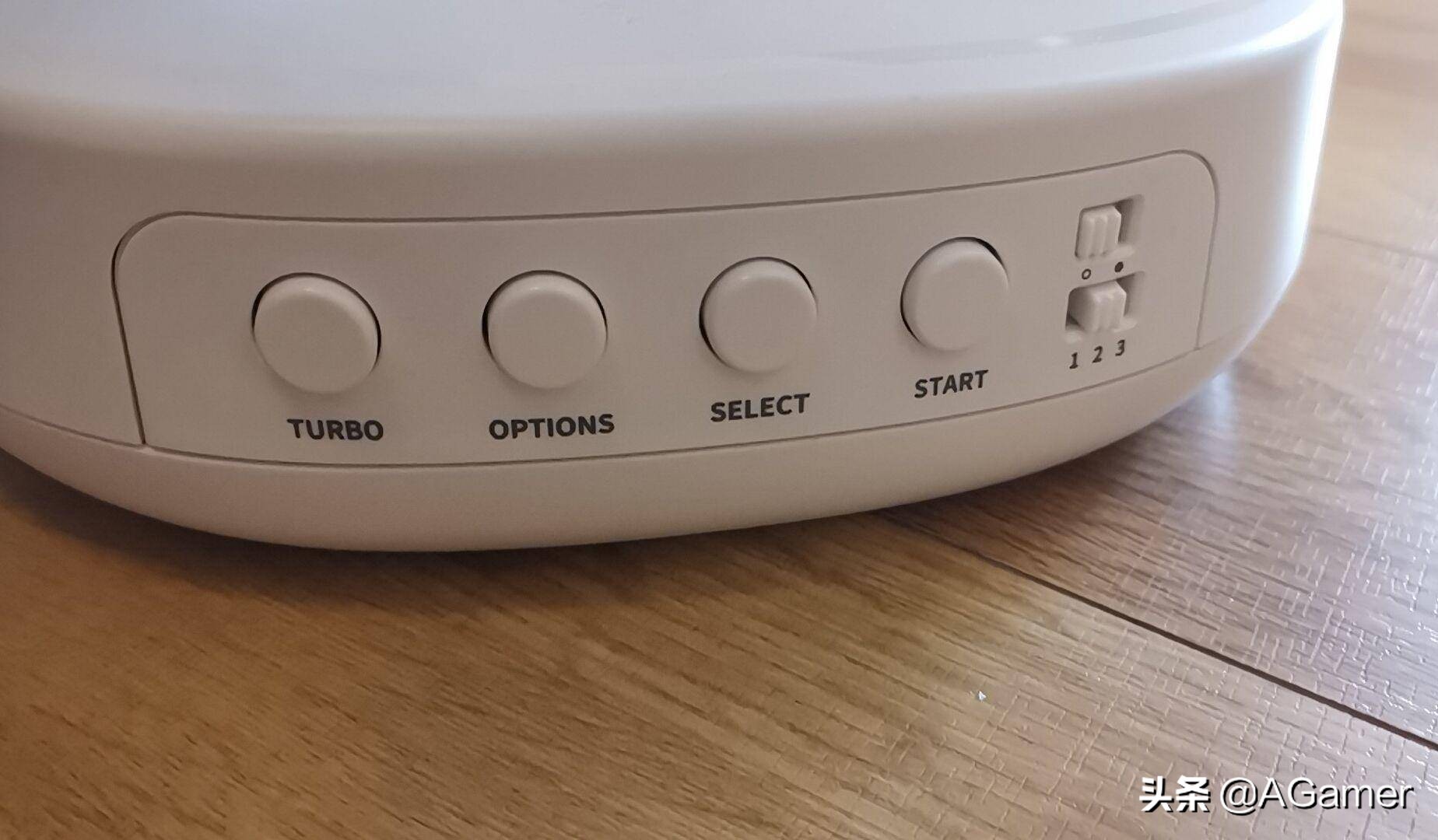 经典街机游戏抱回家！NEOGEOArcadeStickPro摇杆提前开箱测评