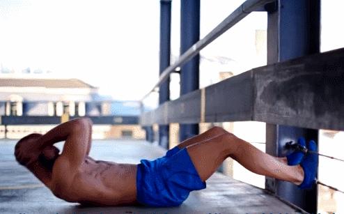 卷腹腰疼还要继续练吗,卷腹导致的腰痛多久才能恢复