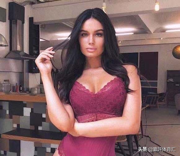 恩比德谈战胜雄鹿,恩比德最后时刻带队赢雄鹿