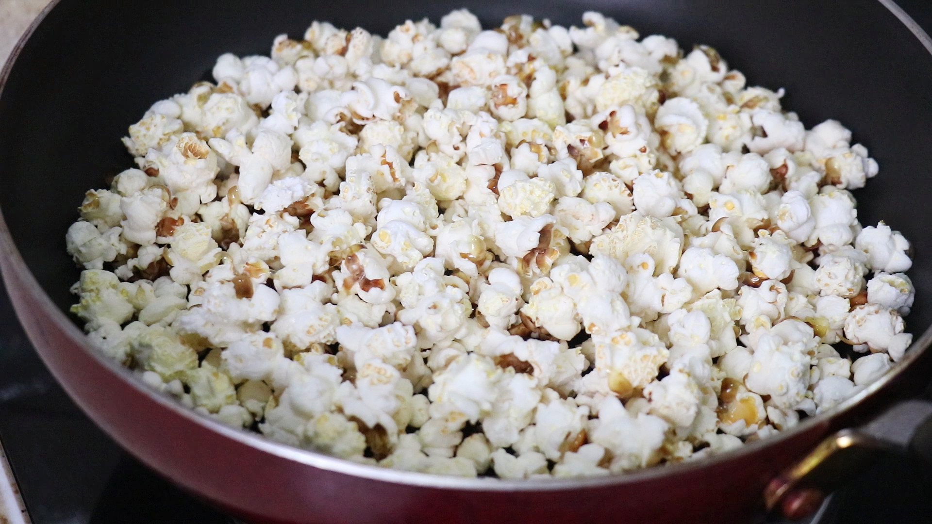 在家自己做爆米花简单做法,在家做爆米花简单教程