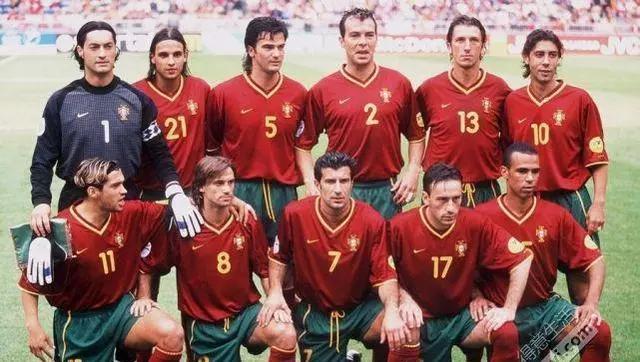 足坛十大黄金后卫,足坛十大黄金左脚第二名