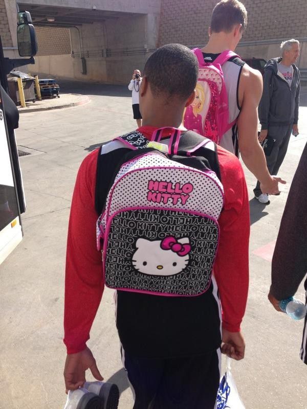 nba整蛊人集锦,nba整蛊新秀库里