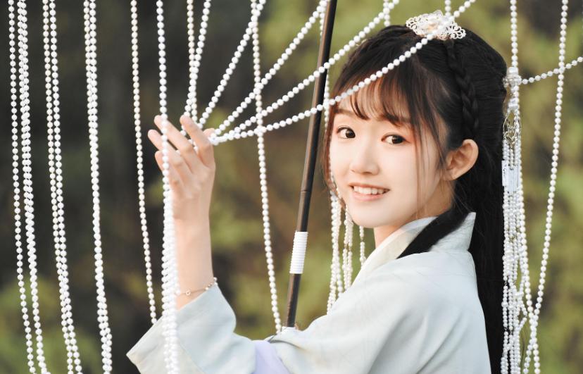 美人卷珠帘古代仕女图,美人卷珠帘素材