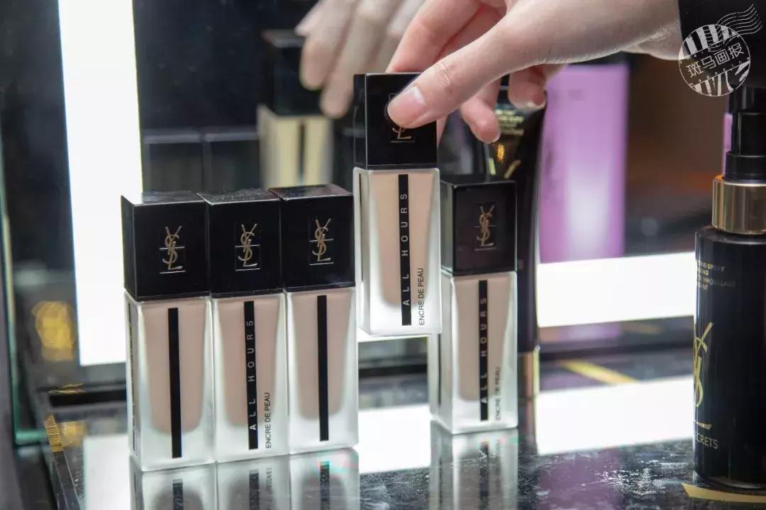 ysl在香港开了家美妆快闪酒店,ysl在上海哪里