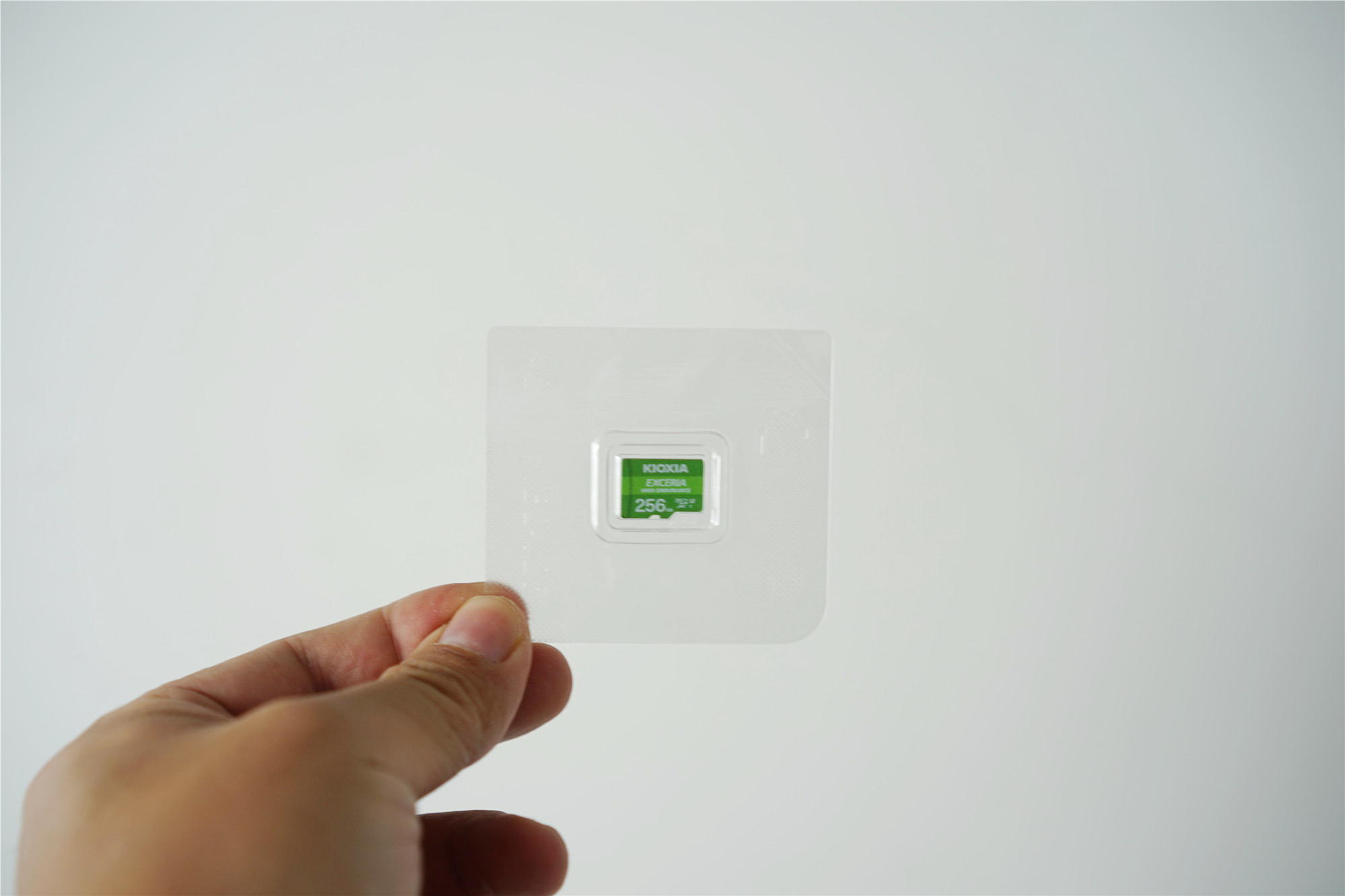 铠侠原东芝存储消费级ssd正式发布,东芝铠侠固态rc10和rc20