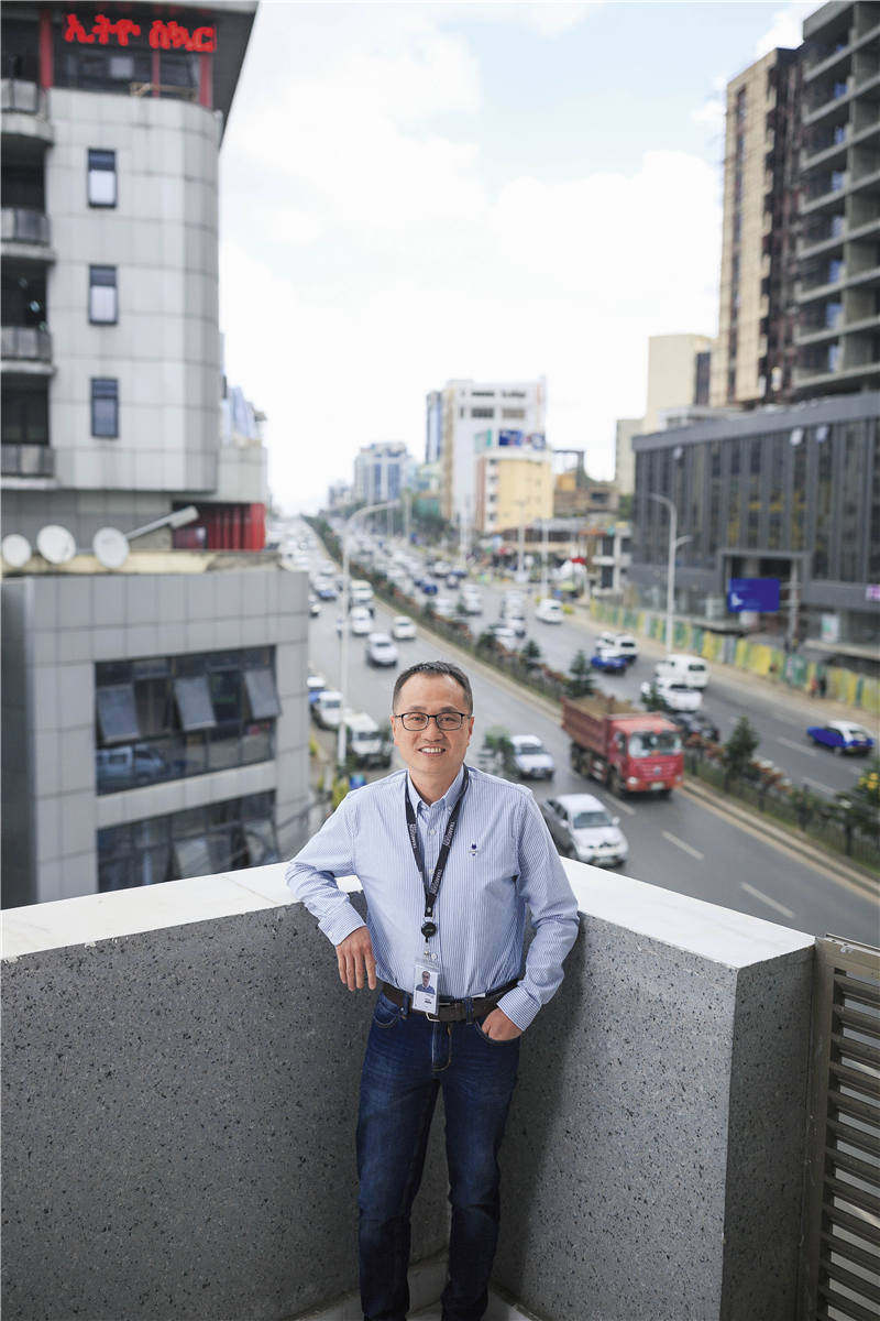 传音这家在中国没有门店的中国手机公司，为何能在非洲市场占据半壁江山，成为“非洲手机之王”？