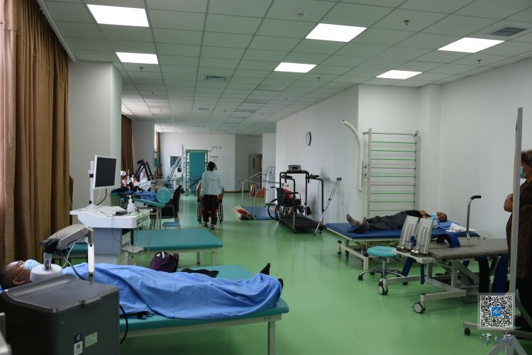 我为群众办实事免费诊疗暖人心,我为群众办实事我为医院谋发展