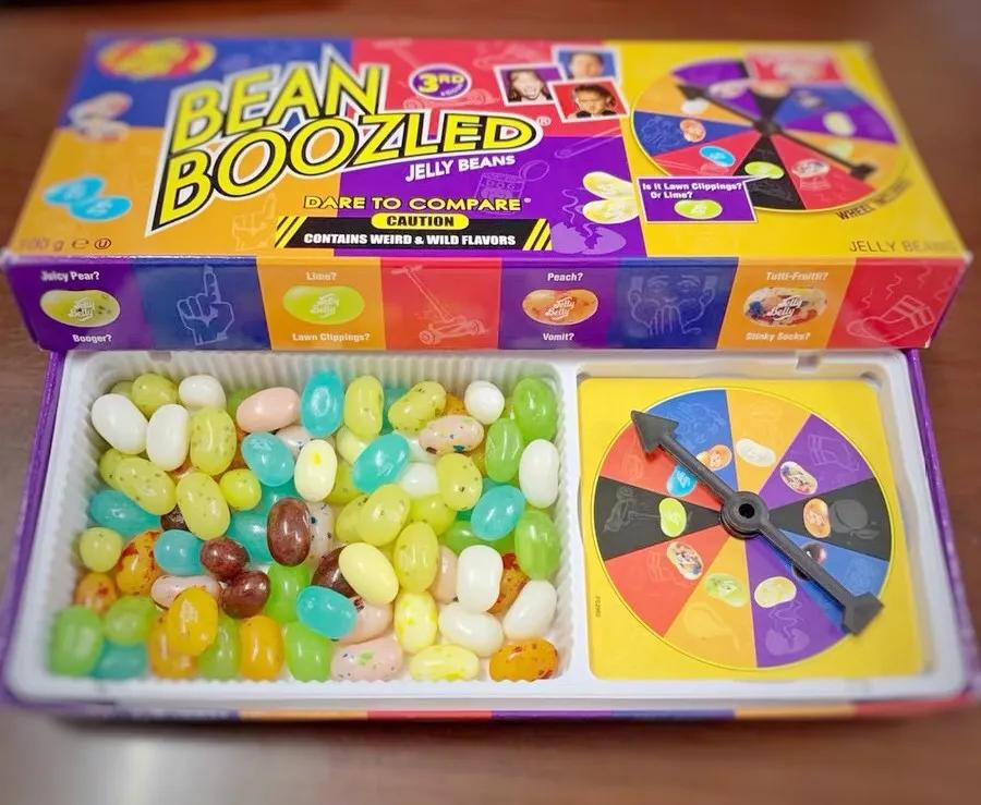 小龙虾味螺蛳粉,小龙虾味无骨鸡爪