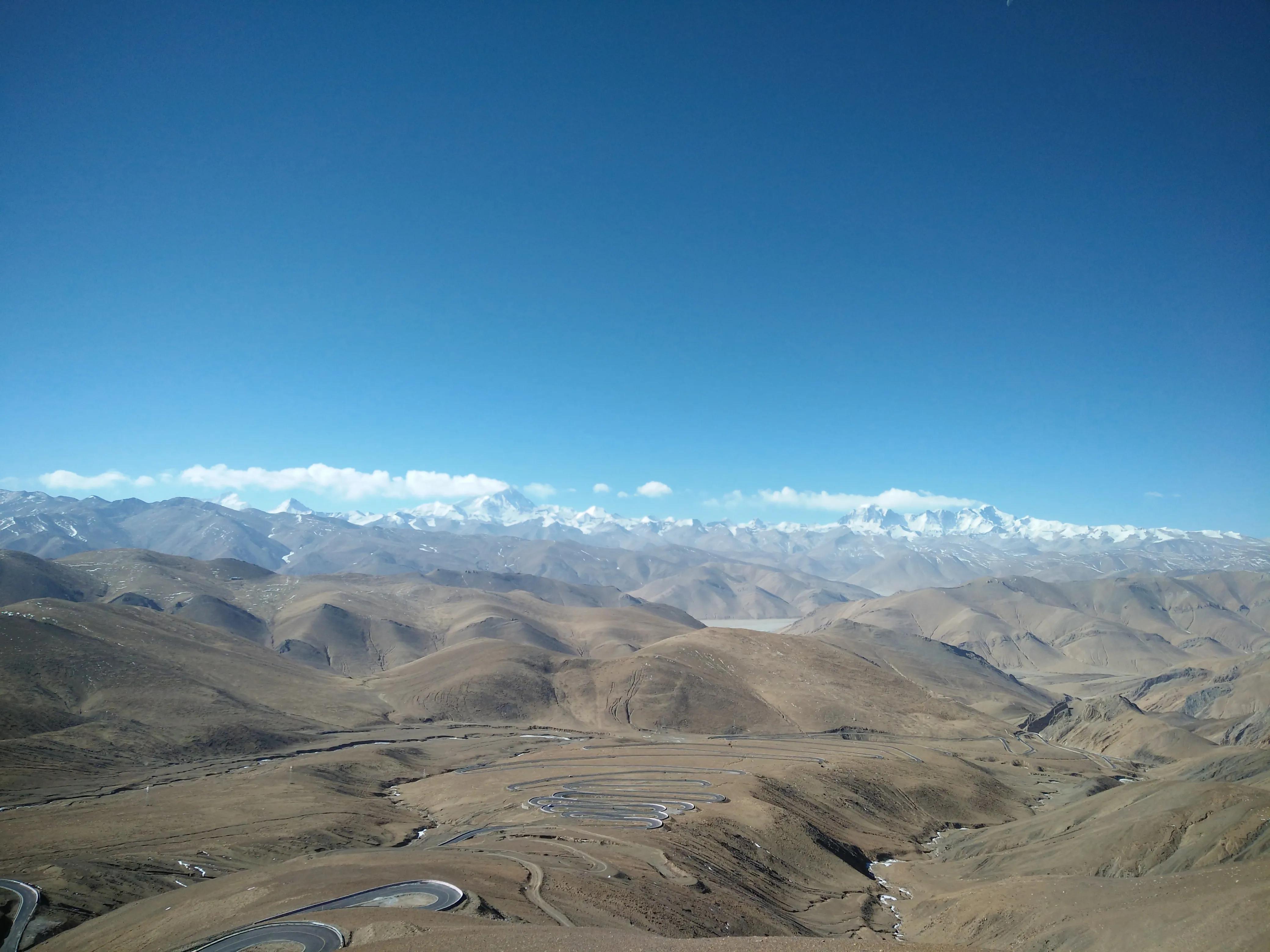 中国基建珠穆朗玛峰,中国第一高峰珠穆朗玛峰有多美