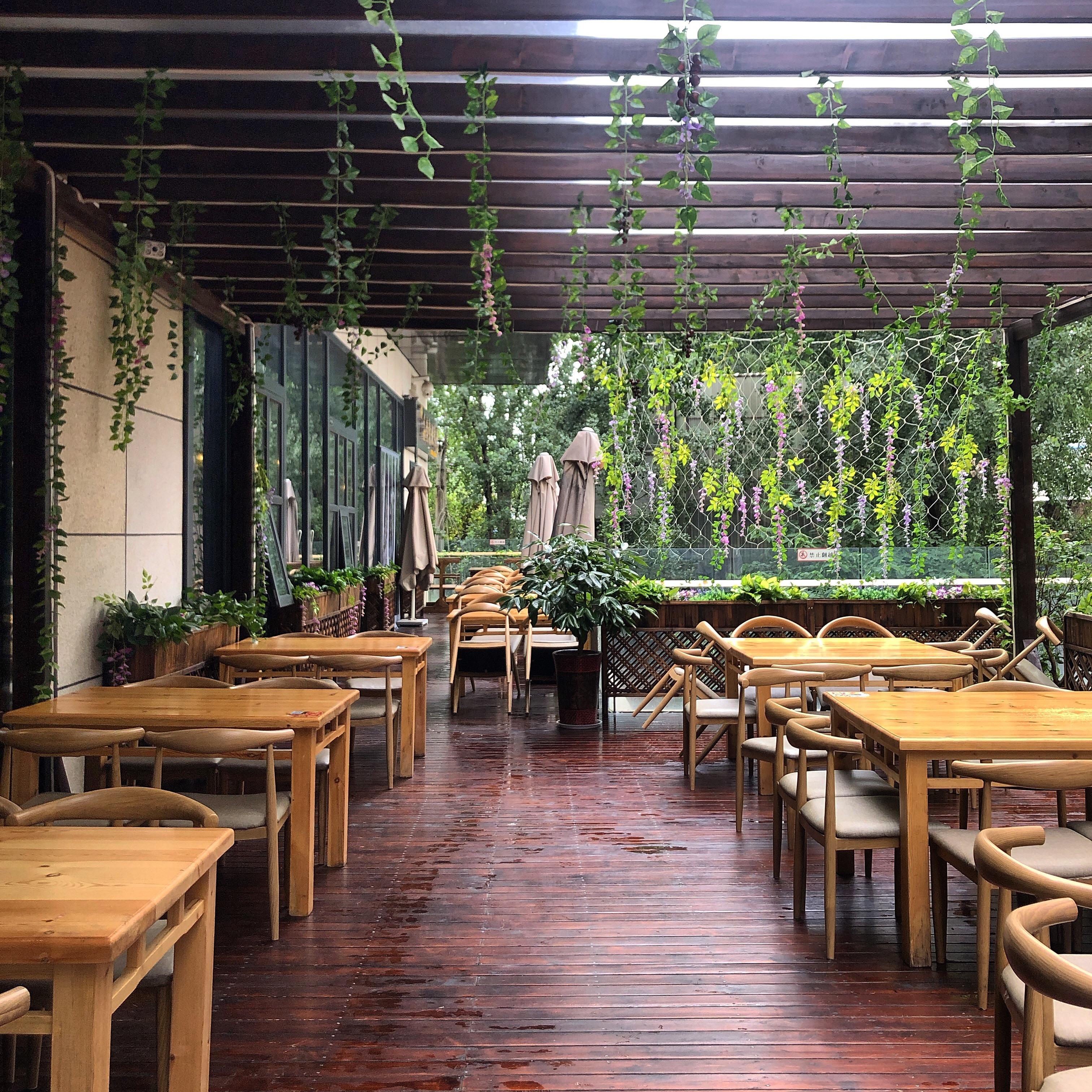 在城市立方泡了一天，发现这4家适合小聚、约会、过生日的餐厅