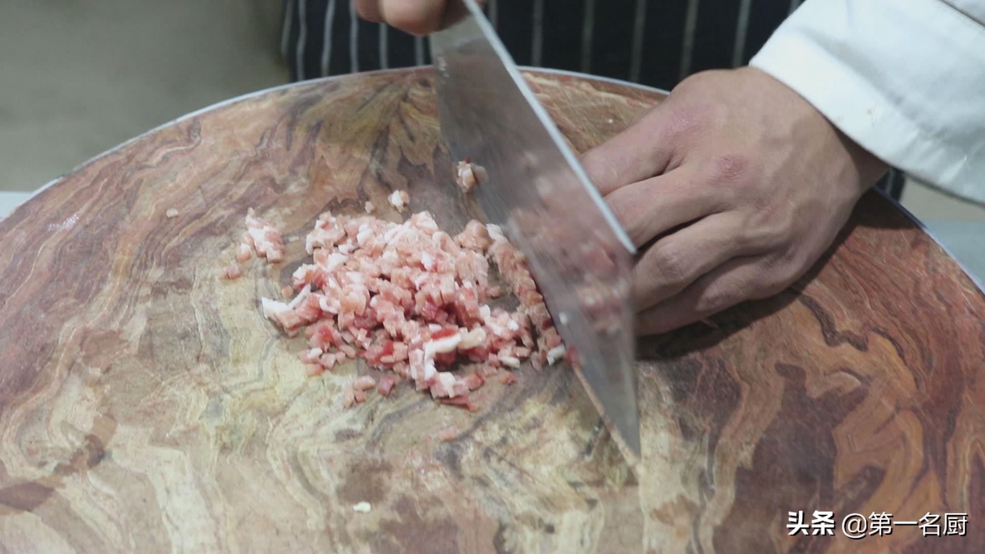 豆腐这样做筋道入味超下饭,豆腐这样做超级下饭