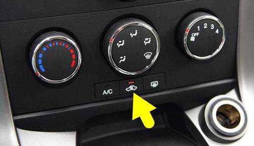 开车头晕胸闷怎么回事,开着空调开车头昏脑胀是怎么回事